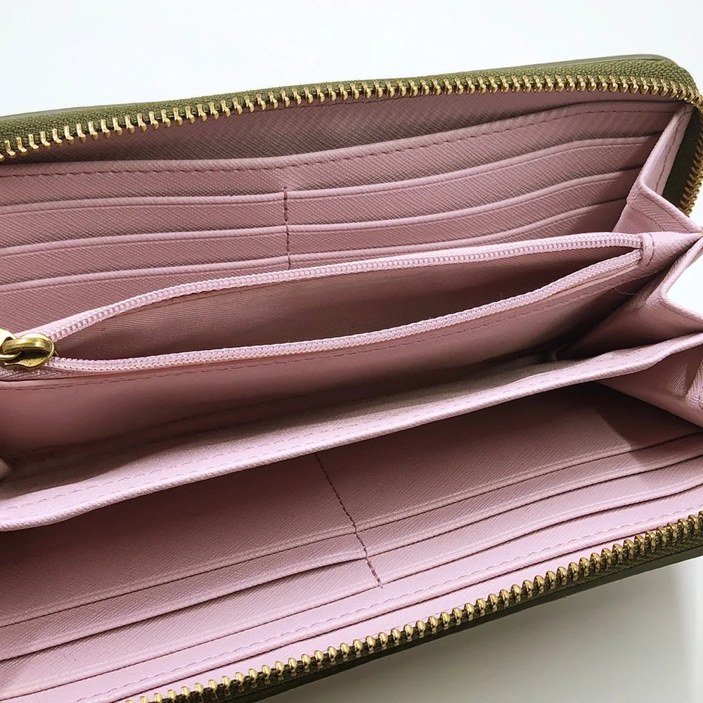 Fossil Army Green Logan Zip Clutch Wallet with Matching Tassel